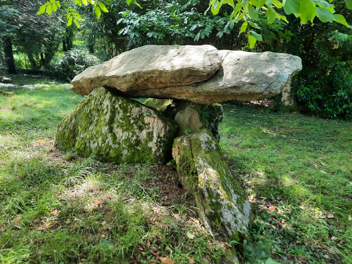 Dolmen de Roscasquen