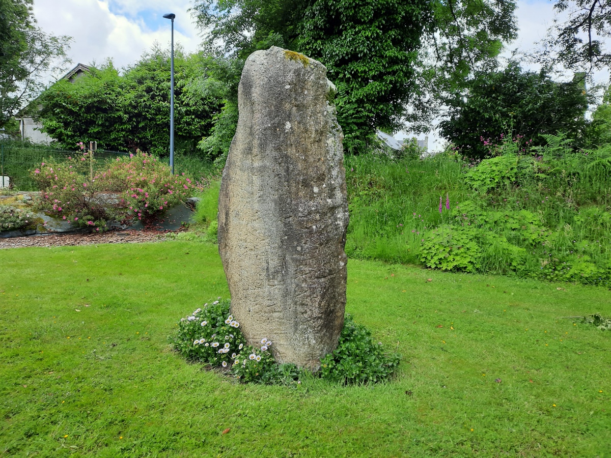 Click for full size image of Brennilis Menhirs (PID:275403) Brennilis Menhirs