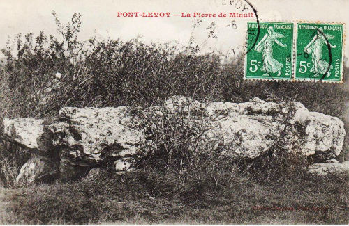 Dolmen dit de la Pierre de Minuit (PID:145941) Dolmen dit de la Pierre de Minuit