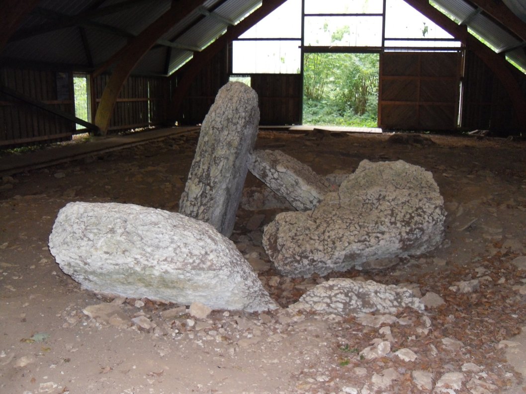 Brevilliers Dolmen