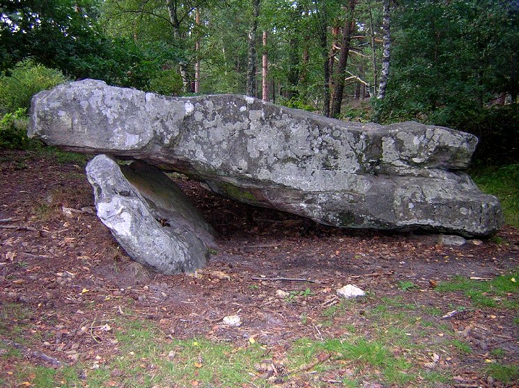 Dolmen de la Pierre Ardoue (PID:23382) Dolmen de la Pierre Ardoue