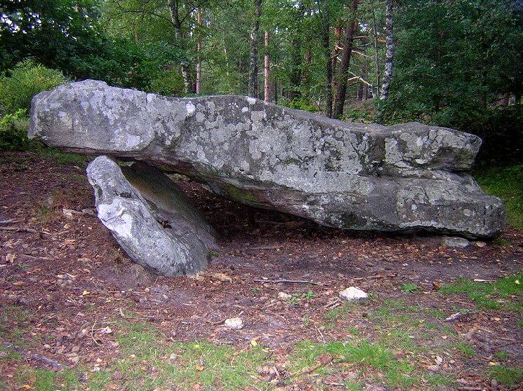 Dolmen de la Pierre Ardoue