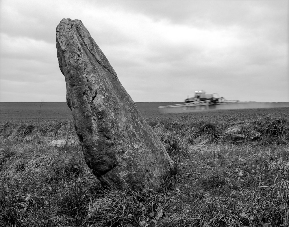 Menhir de la Pierre Droite (Prunay)