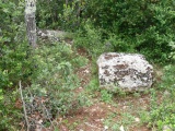 Click for full size image of Menhir de la Combe Louvatière (PID:167081) Menhir de la Combe Louvatière