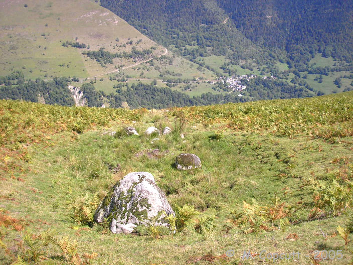 Click for full size image of L'alignement d'Espiaub (PID:31716) L'alignement d'Espiaub