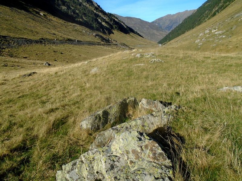 Saux burial chamber