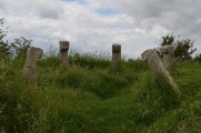 Click for full size image of Cromlech dit Les-Sept-Bonnettes (PID:90796) Cromlech dit Les-Sept-Bonnettes