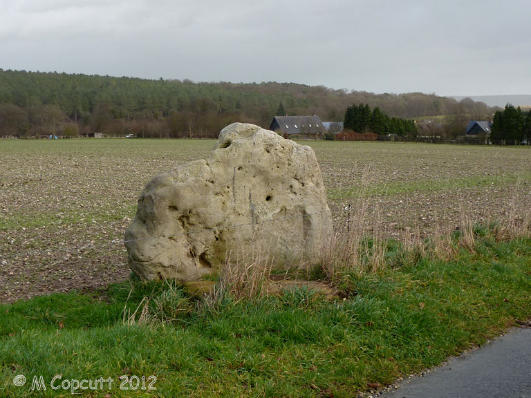 Click for full size image of Le Wuy Menhir (PID:115932) Le Wuy Menhir