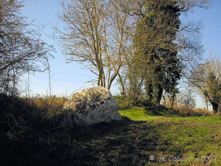 Click for full size image of St-Malo-de-la-Lande menhir (PID:33522) St-Malo-de-la-Lande menhir