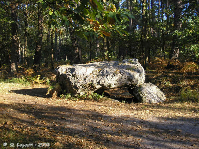 la Pierre Couverte (Parigné)