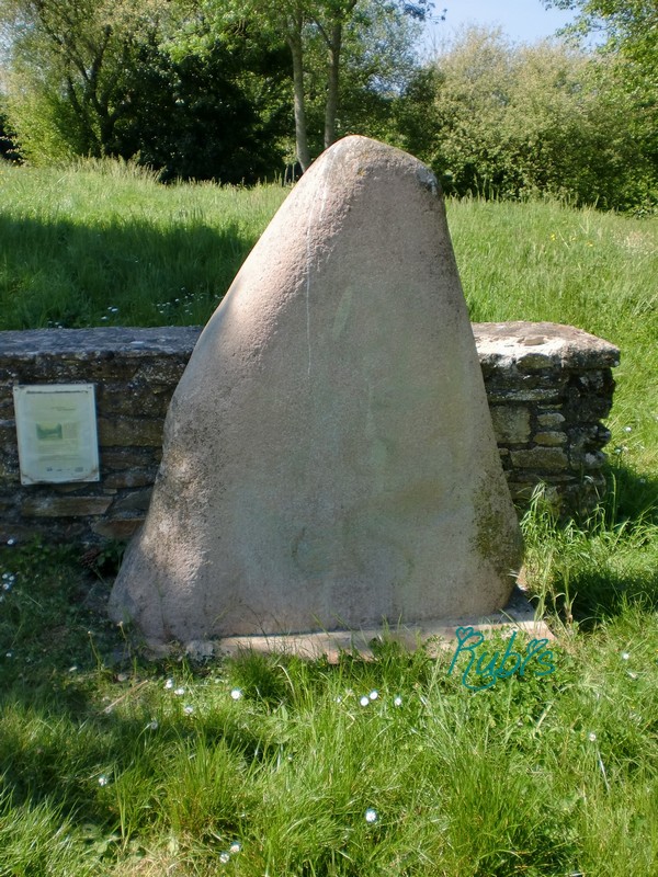 La Pierre des Serments (PID:80942) La Pierre des Serments