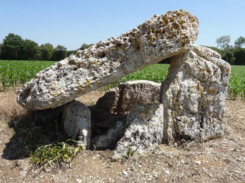 Dolmen dit la Pierre Fouquerée