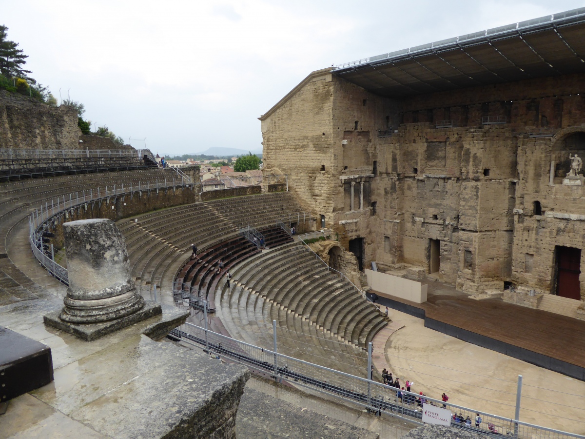 Click for full size image of Roman Theatre of Orange (PID:256637) Roman Theatre of Orange