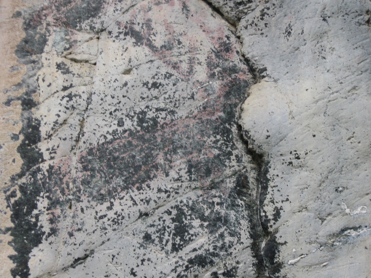 Les Peintures du Rocher du Château (PID:53871) Les Peintures du Rocher du Château
