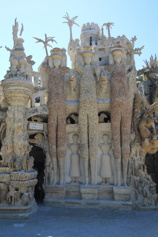Click for full size image of Palais idéal (PID:124226) Palais idéal
