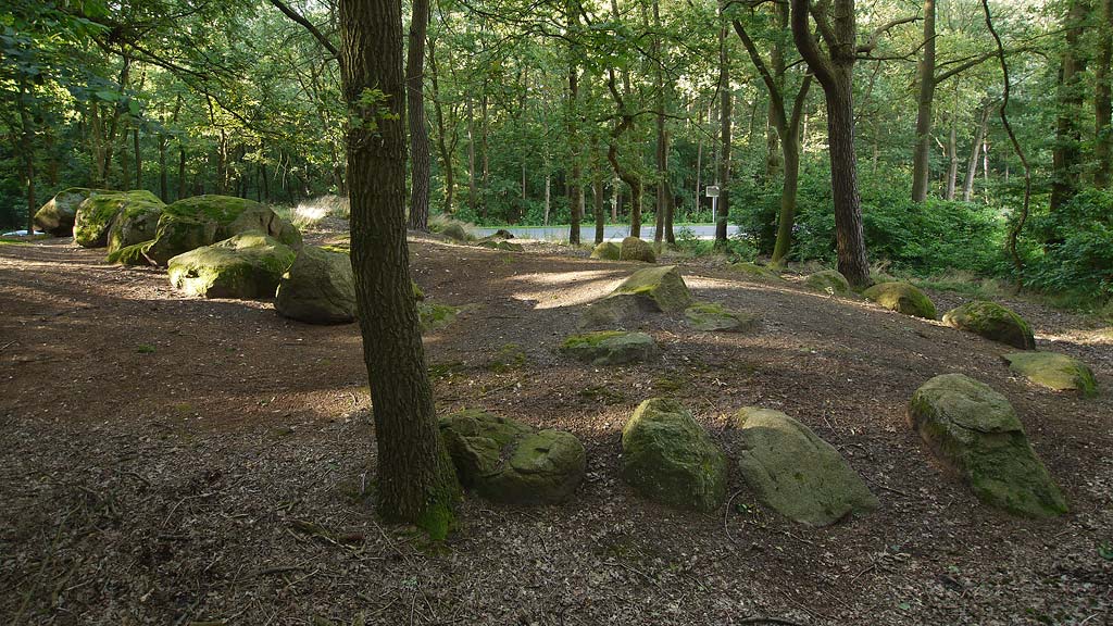 Gross Berssen Steingrab 1 'Ipeken Tannenwald'