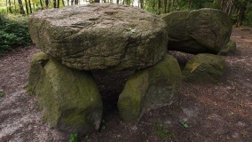 Lindern Herrensand Huenensteine - PID:90636