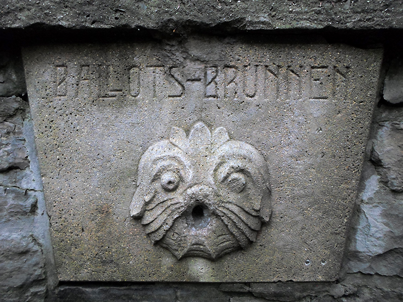 Click for full size image of Ballots Brunnen (PID:197972) Ballots Brunnen