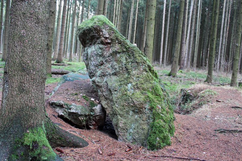 Hünengrab Drei Mörder