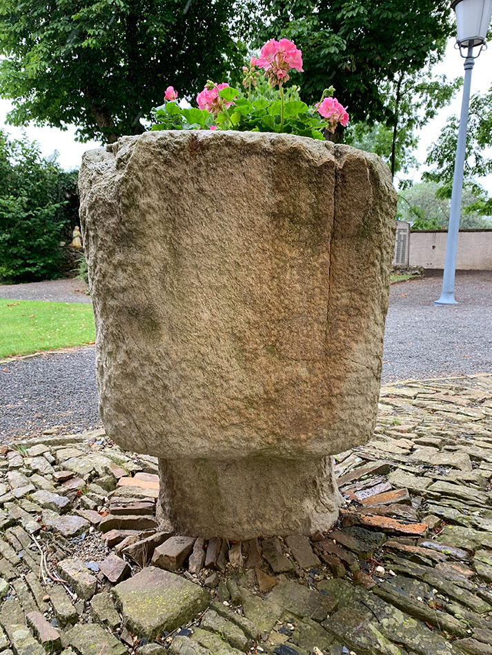 Menhir von Eschfeld (PID:214174) Menhir von Eschfeld