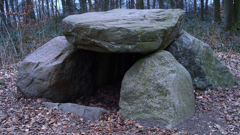 Muehbrook Dolmen (Bissee)