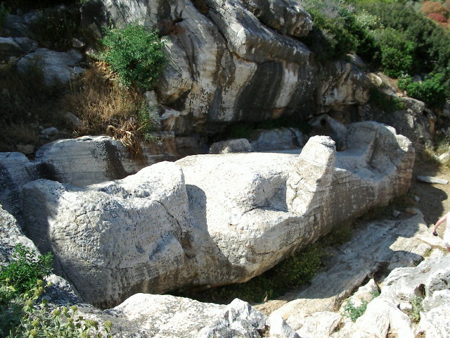 Apollonas Kouros
