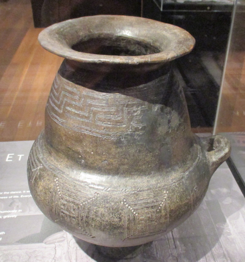 Nicholson Museum Villanovan funerary urn Etruscan 850 -800 BC.  November 2015

