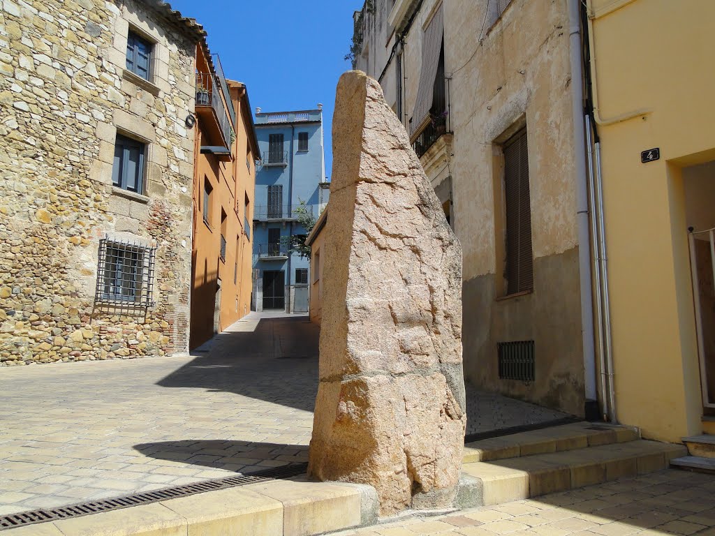 Click for full size image of Can Cabanyes de Montagut (PID:127629) Can Cabanyes de Montagut