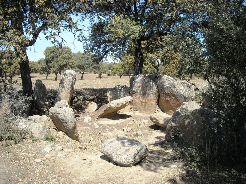 La Estrella dolmen (PID:46842) La Estrella dolmen