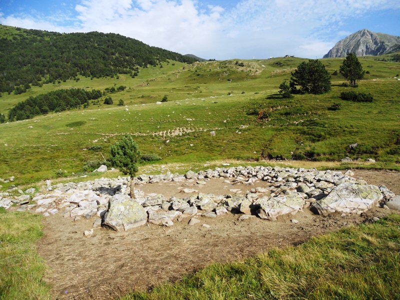 Click for full size image of Pla de Beret 12 tumulus (PID:64877) Pla de Beret 12 tumulus