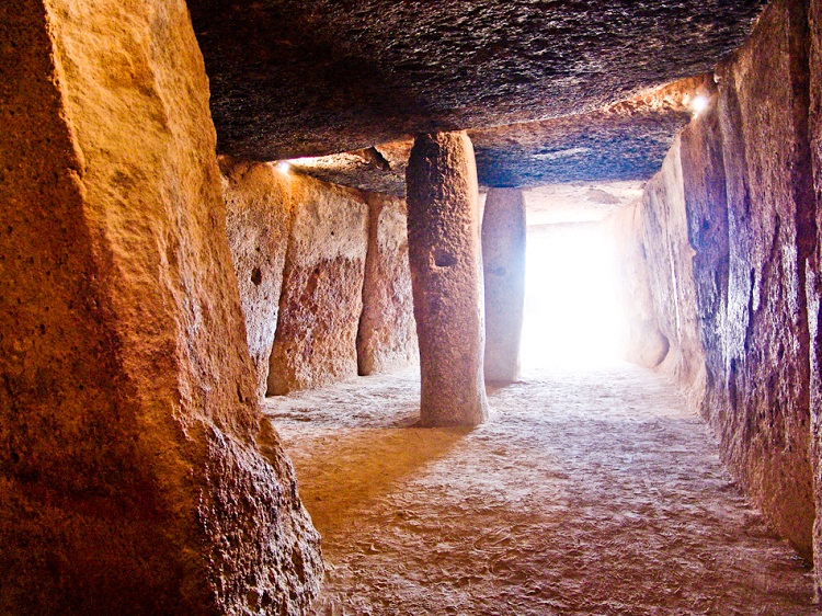 Cueva de Menga