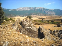 Alto de la Huesera dolmen - PID:49825