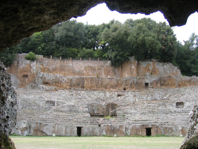 Sutri amphitheatre (PID:63205) Sutri amphitheatre