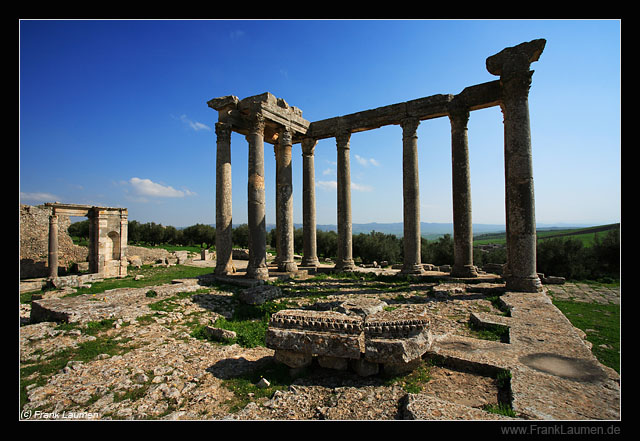 Click for full size image of Dougga (PID:40131) Dougga