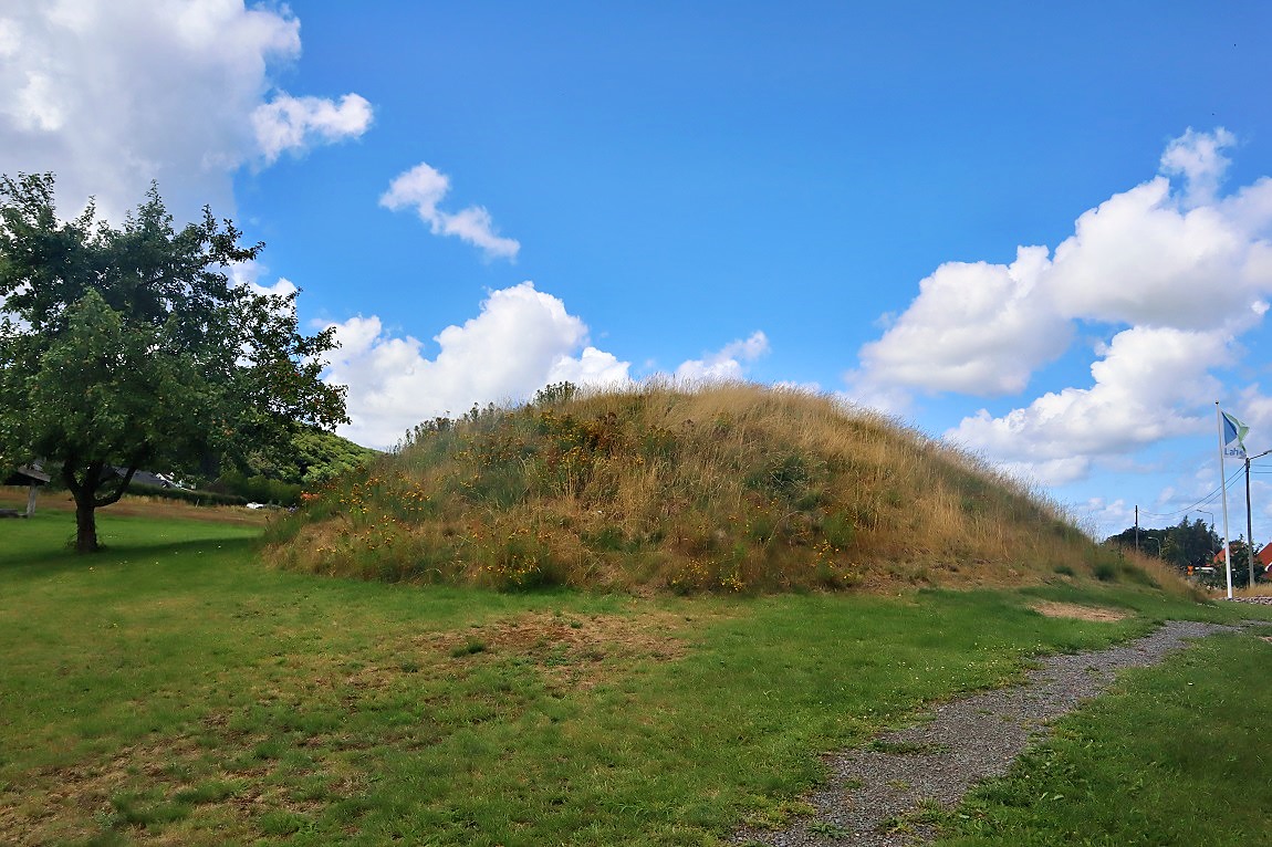 Click for full size image of Lugnarohögen (PID:262711) Lugnarohögen