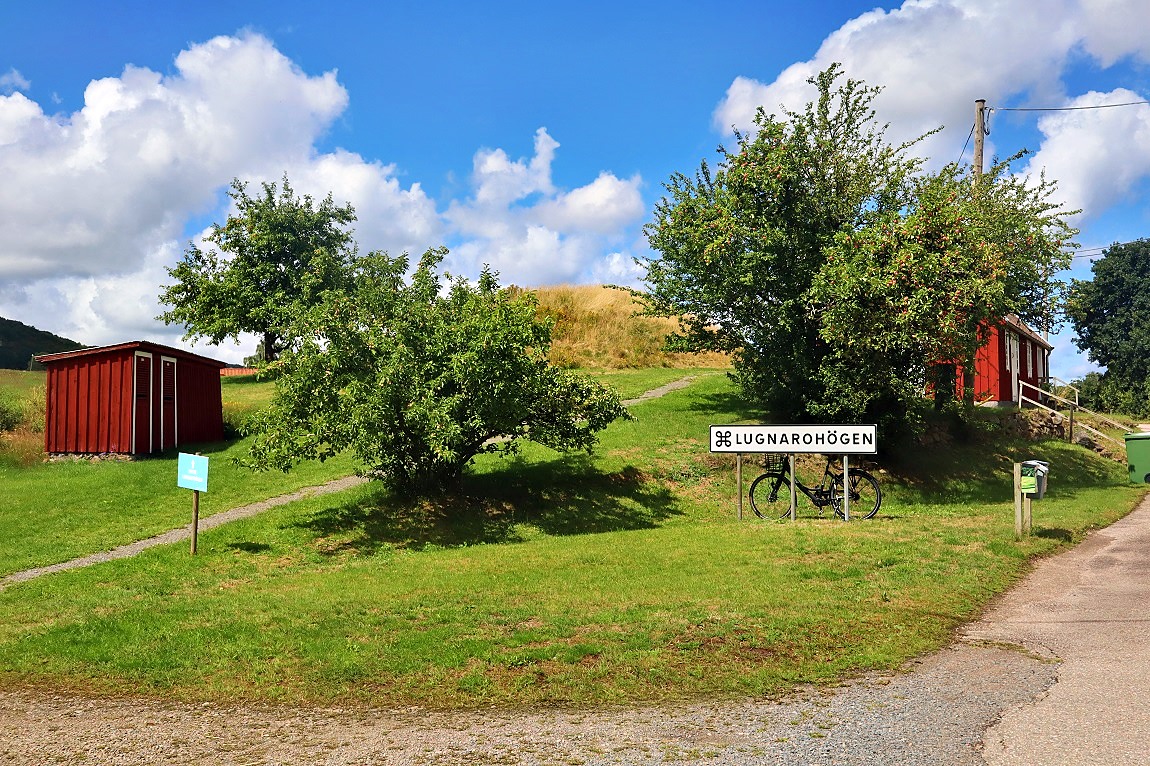 Click for full size image of Lugnarohögen (PID:262712) Lugnarohögen