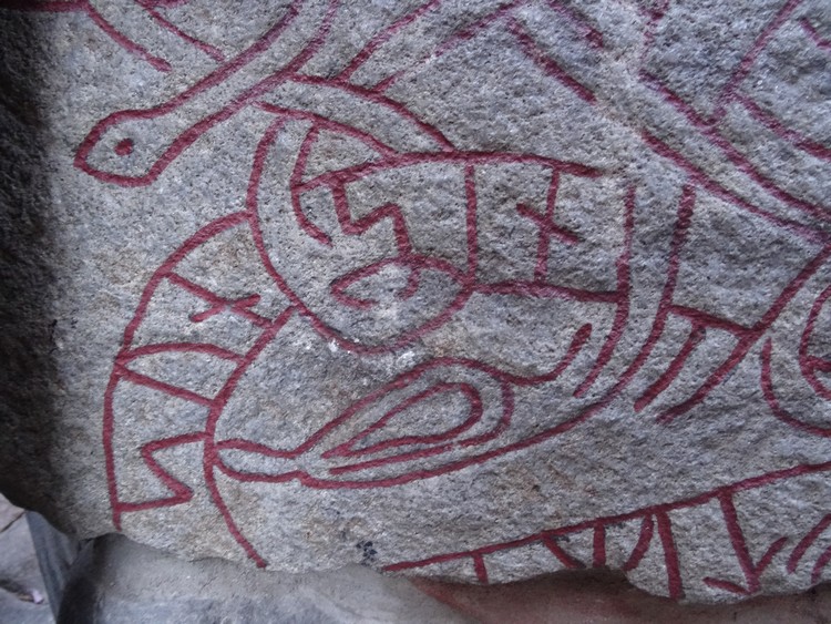 Detail of the runestone (photo taken on August 2016).