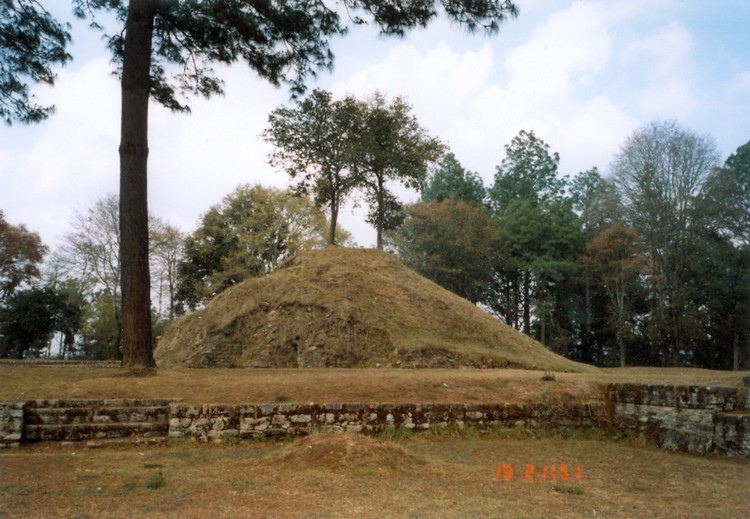 Click for full size image of Iximche' (PID:67266) Iximche'