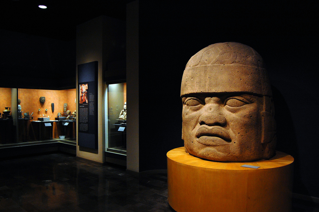 Click for full size image of Museo Nacional de Antropología (PID:188911) Museo Nacional de Antropología