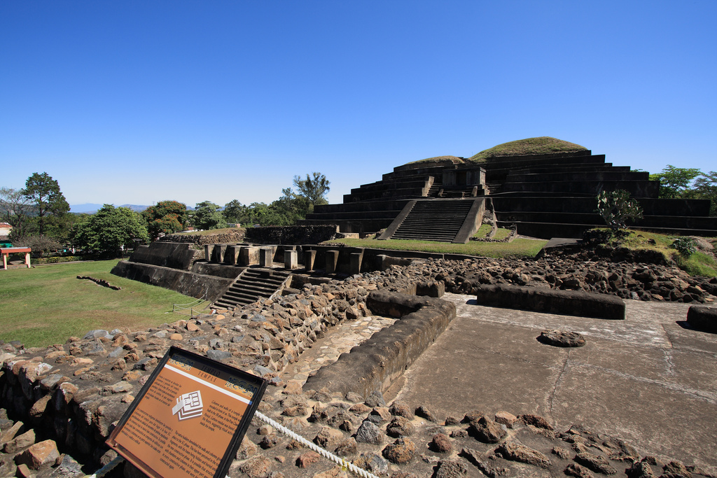 Click for full size image of Tazumal (PID:110224) Tazumal