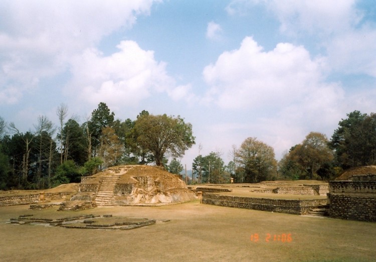 Site in  Guatemala
View of Plaza A with visible Temple 2 (photo taken on March 2005).
