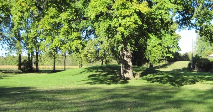 Briscoe Mounds (PID:262543) Briscoe Mounds