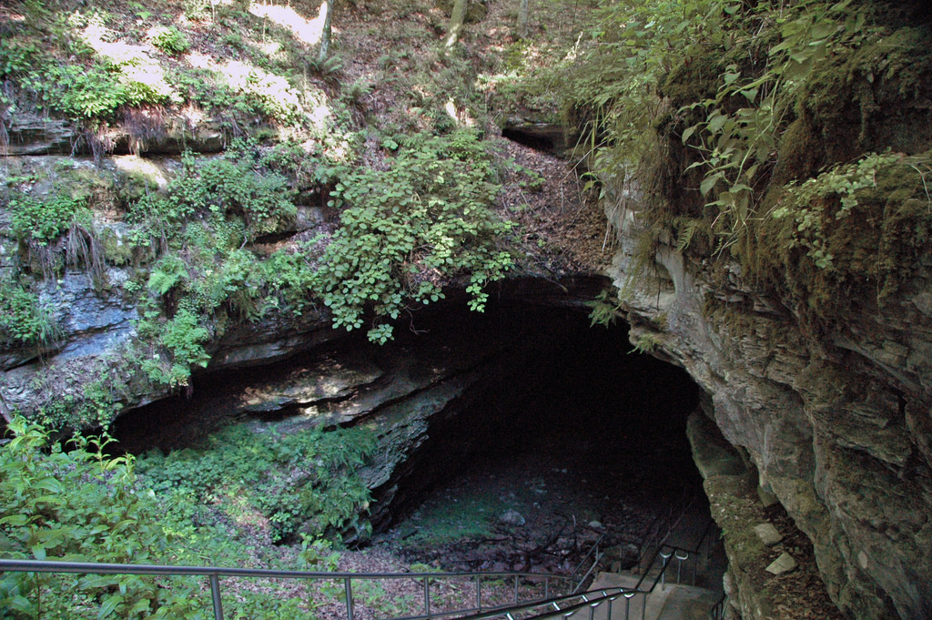 Click for full size image of Mammoth Cave Kentucky (PID:189869) Mammoth Cave Kentucky