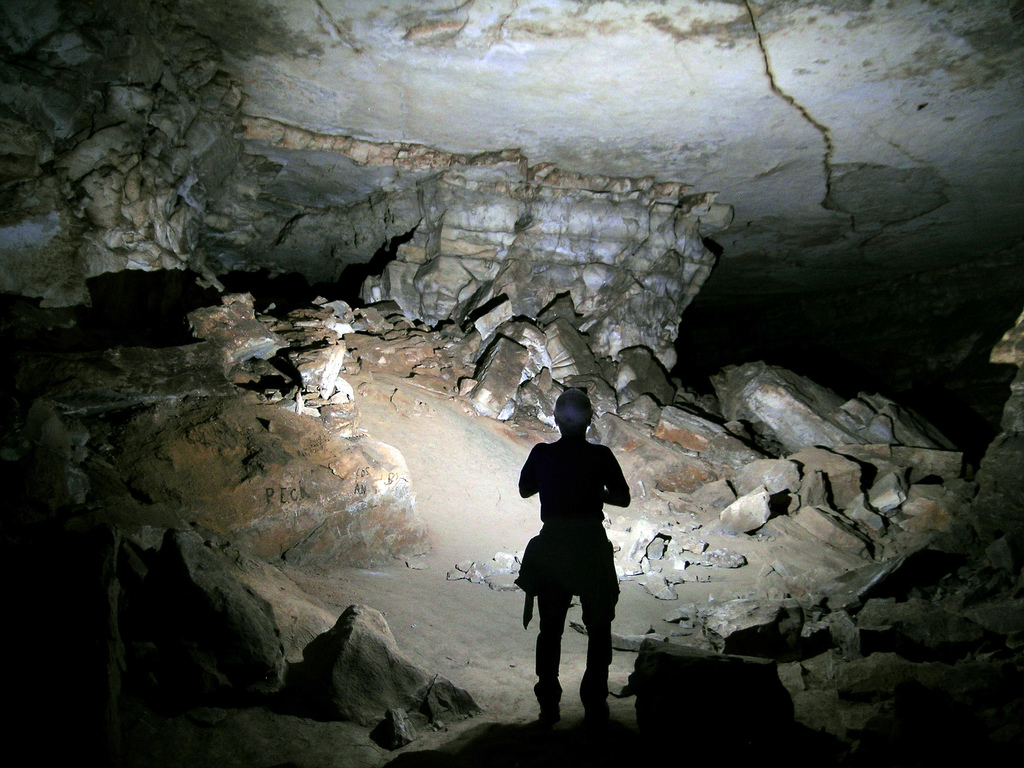 Click for full size image of Wyandotte Cave (PID:189875) Wyandotte Cave