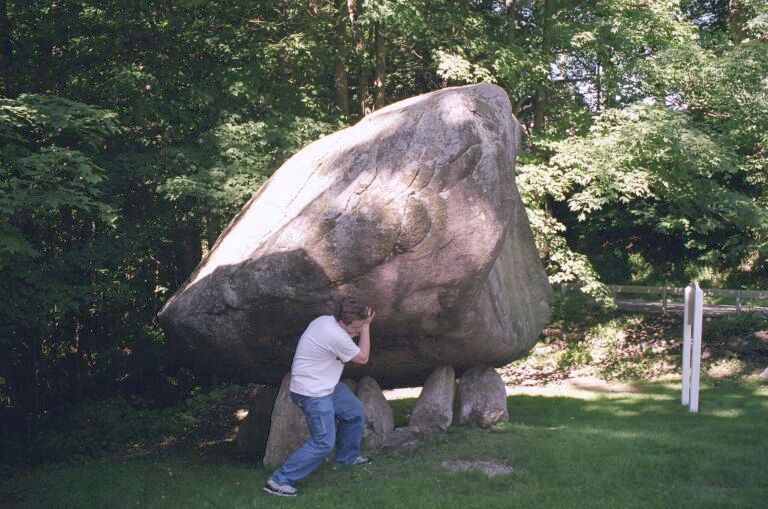 Click for full size image of North Salem Dolmen (PID:8318) North Salem Dolmen