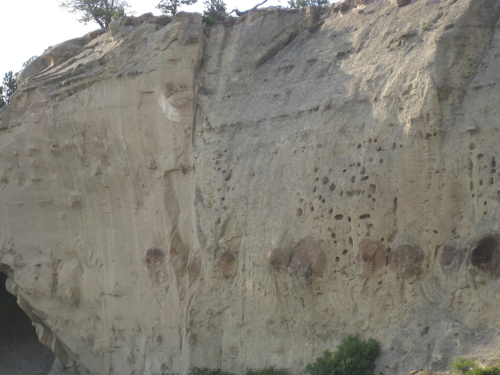 Click for full size image of Pictograph Caves (PID:134578) Pictograph Caves