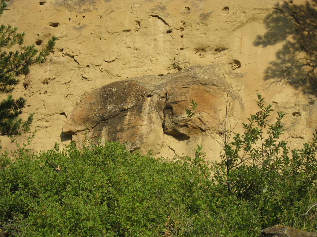 Click for full size image of Pictograph Caves (PID:134579) Pictograph Caves