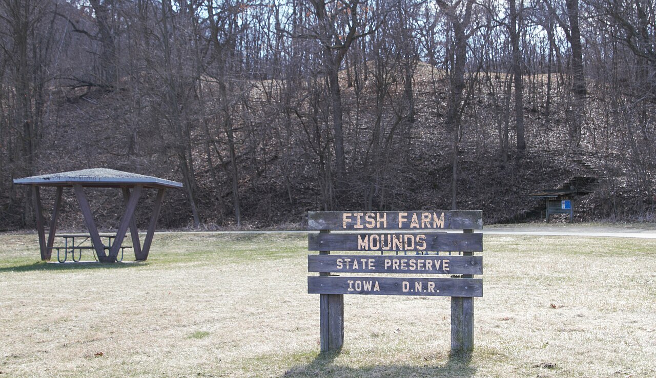 Click for full size image of Fish Farm Mounds State Preserve (PID:262069) Fish Farm Mounds State Preserve