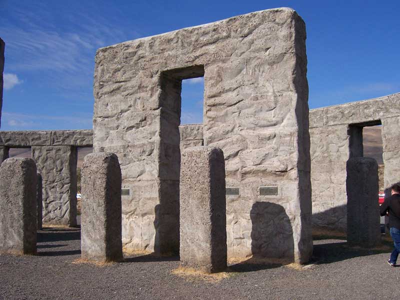 Maryhill Stonehenge war memorial