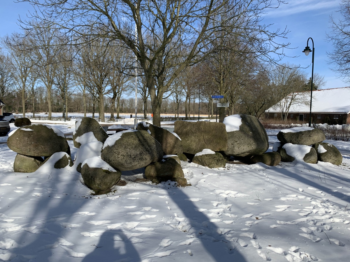 Westdorper zwerfkeien in the snow.
Site in Drenthe Netherlands